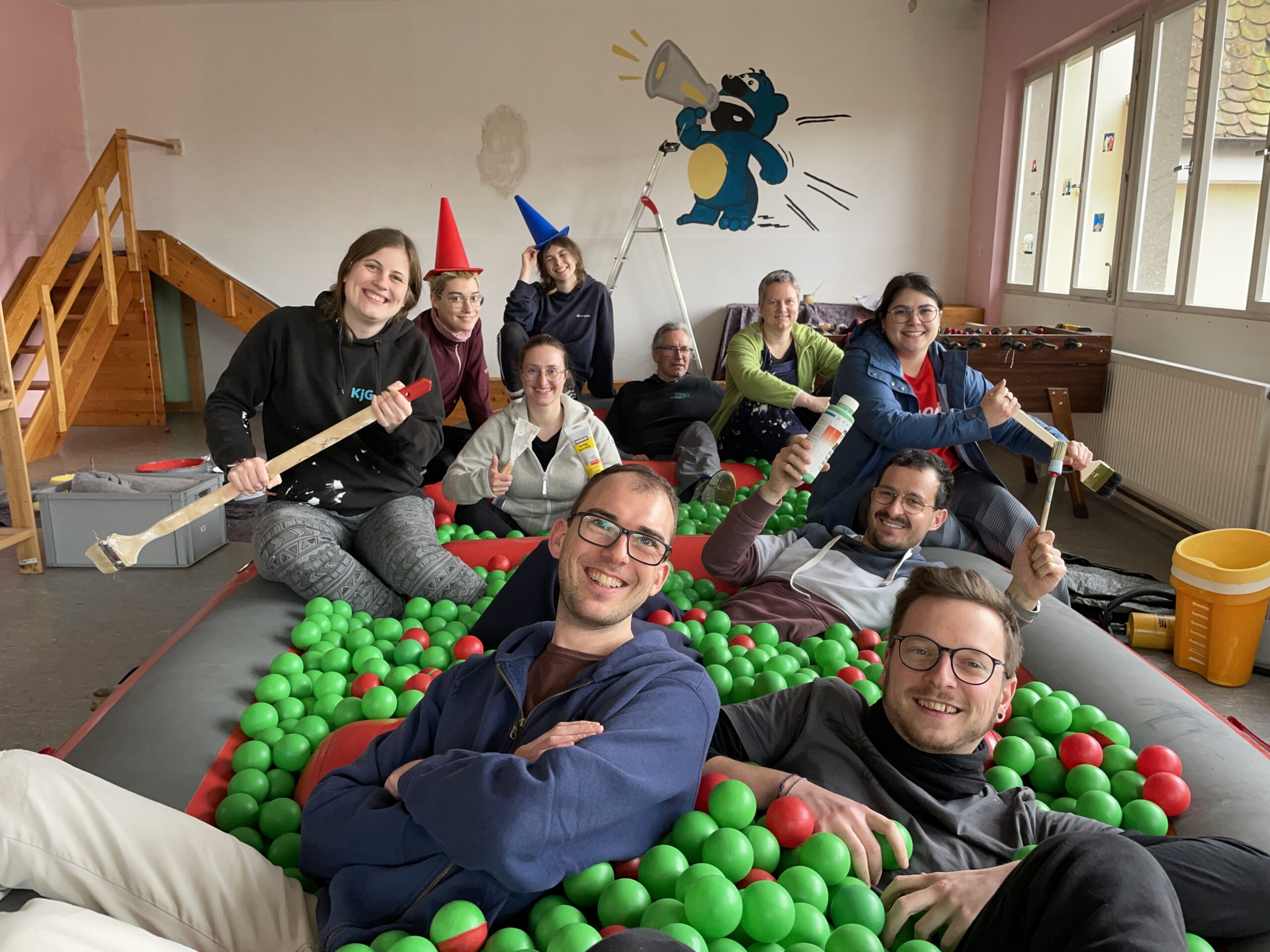 Ehrenamtliche beim Werkelwochenende im KjG-Haus